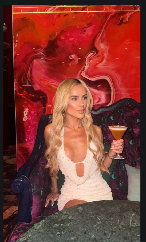 Deutsches Girl 🥰Girlfriendsex und liebe anal 🍑🥰❤️