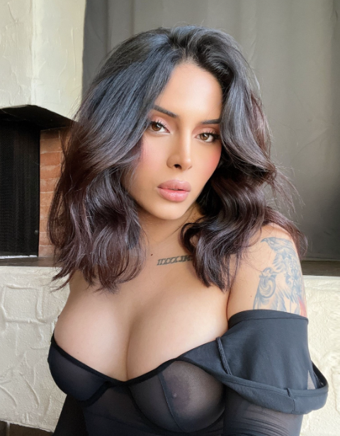 Transsexuelle Juli Önsingen
