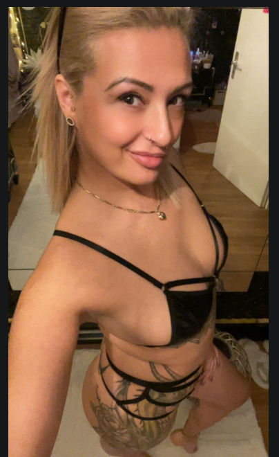 Sweet Dilara in Aarau